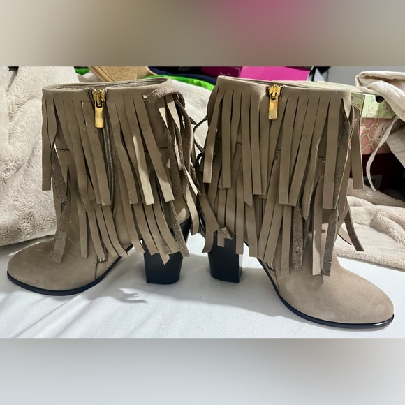 Women’s dee keller Fringe Gray Boots Size 39 Leather - Picture 3 of 10